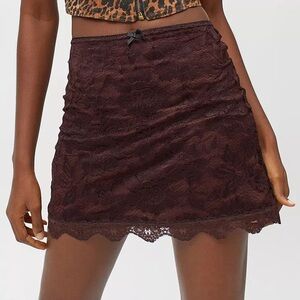 NEVER WORN UO 90s Lace Mini Skirt - Chocolate Brown, Medium